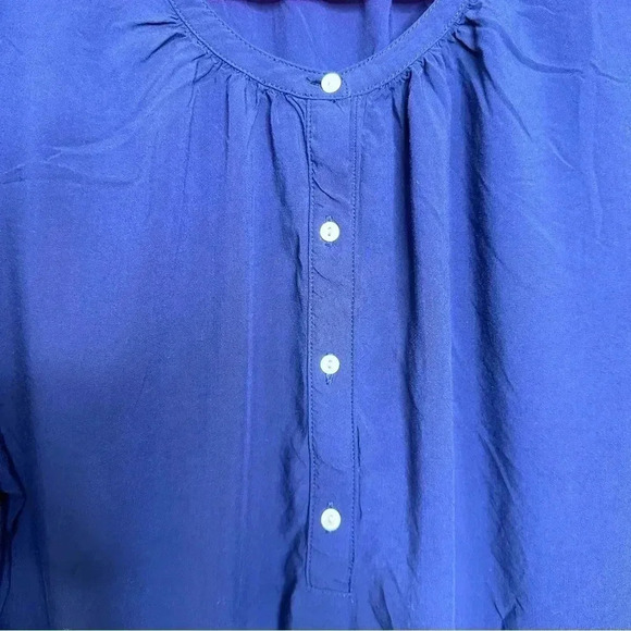 Old Navy Blouse Semi-sheer Buttons Blue Size  Large - Picture 5 of 16